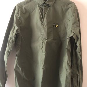 Military green Lyle and Scott bottom shirt